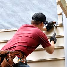 Best Custom Trim and Detailing for Siding  in Menomonee Falls, WI